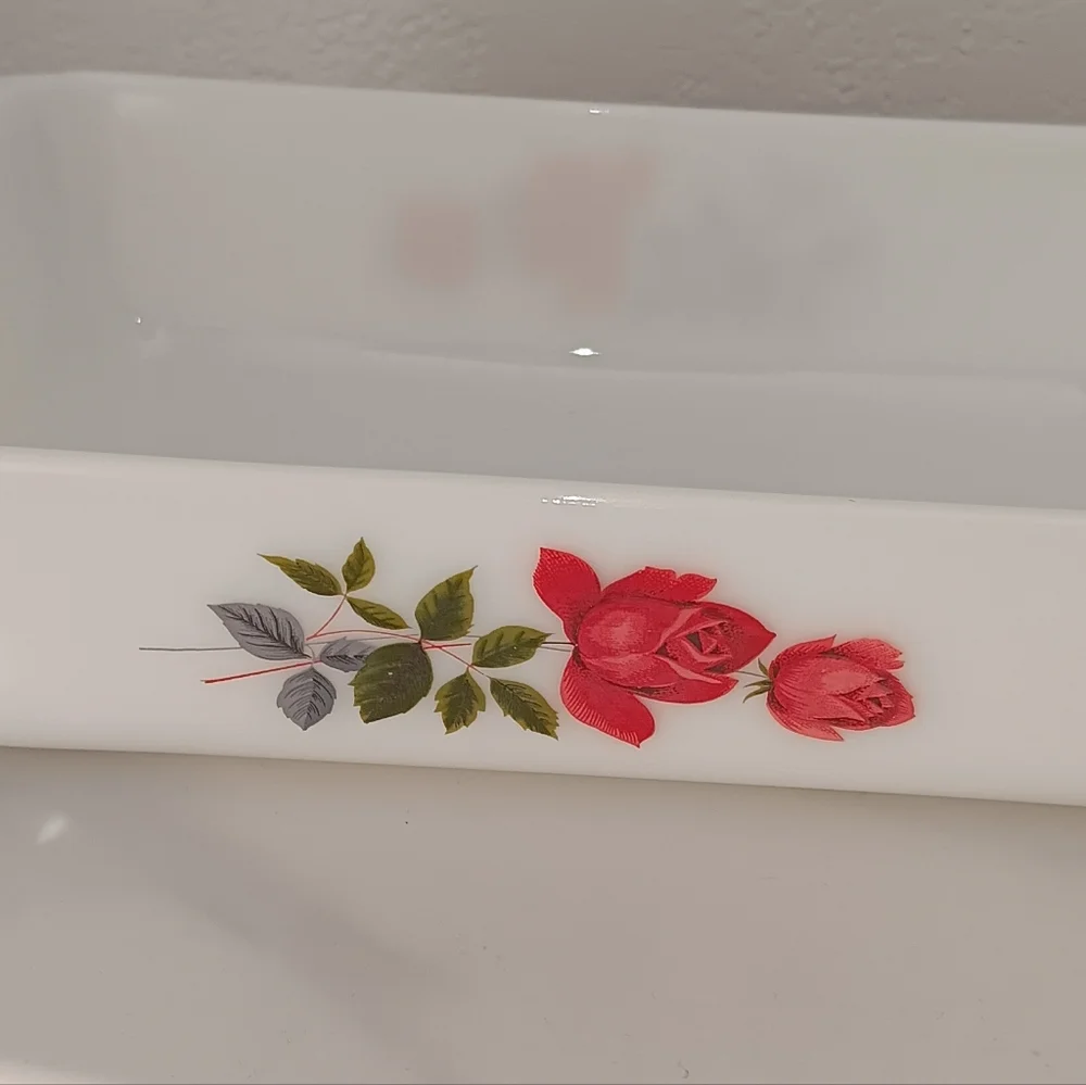 Glass Lid White Floral Baking Dish - Picture 8 of 13